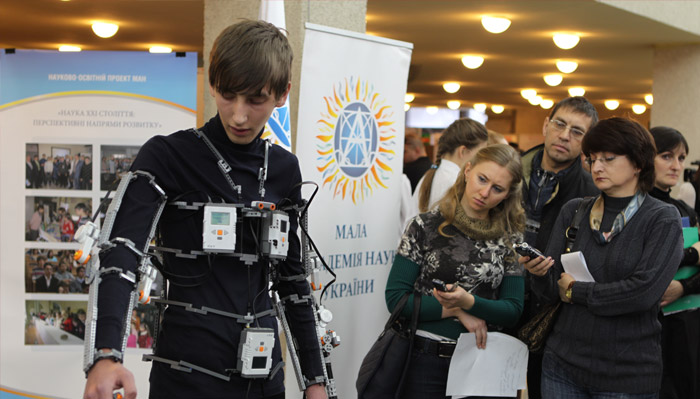 Роботизированный экзоскелет