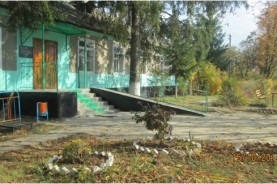 Гнатковский центр социально-психологической реабилитации детей и молодежи 