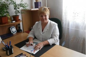 Главный врач Кобелякского ЦПМСП - Коломиец Любовь Афанасьевна
 
